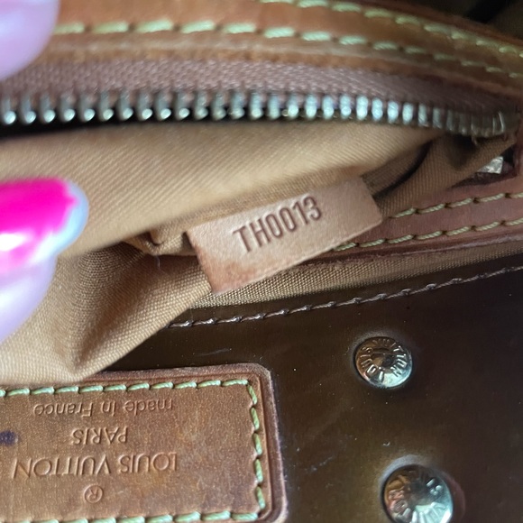 ❌SOLD❌ Louis Vuitton Monogram Brown/Bronze Vernis Reade PM Handbag - Picture 16 of 17